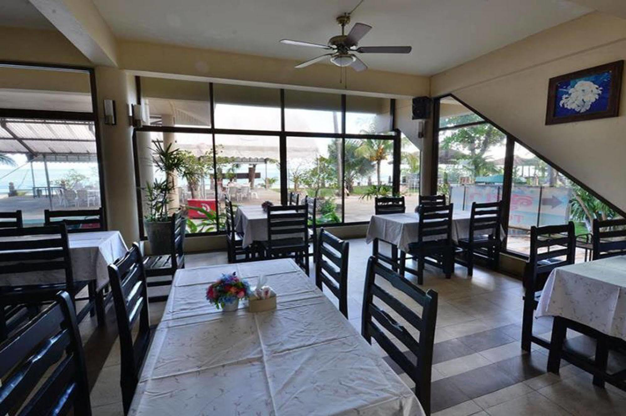 Alongkot Beach Resort Khanom Ngoại thất bức ảnh